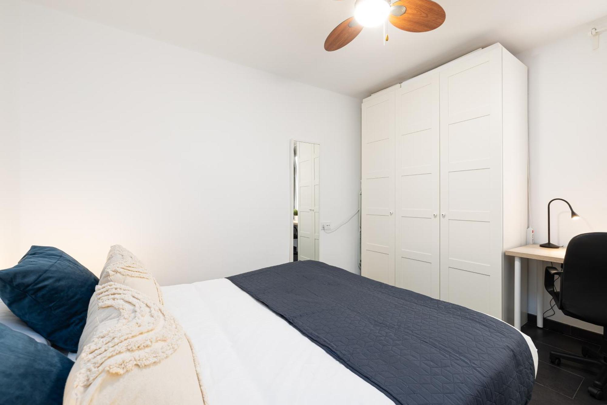 Apartamento H2m Pasaje Dos Santos Smarttv, Oven, Parking Or