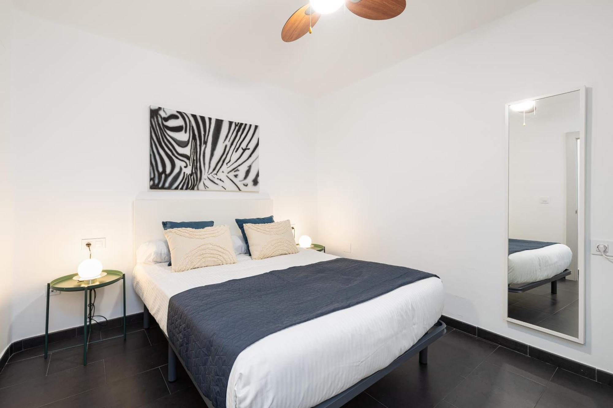 H2m Pasaje Dos Santos Smarttv, Oven, Parking Or Apartamento *